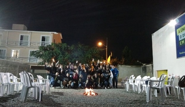 Around the fire - Norte (1) (640x360)