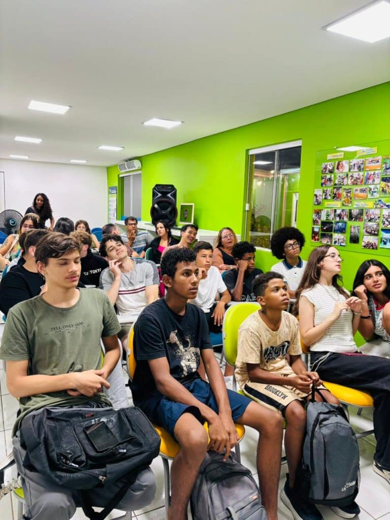 inFlux Floripa Ingleses – S.O.S. Phrasal Verbs whatsapp image 2026 03 25 at 083344 inFlux