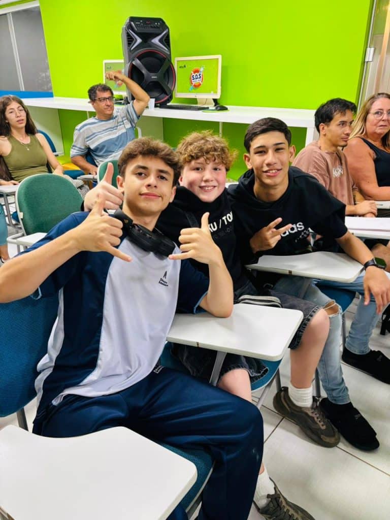 inFlux Floripa Ingleses – S.O.S. Phrasal Verbs whatsapp image 2026 03 25 at 083344 9 inFlux