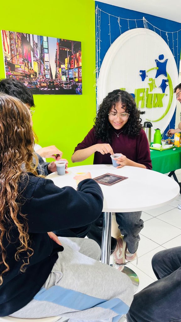 inFlux Araucária – At the Snack Bar 1788388708922 pxt6uv4oy09 inFlux