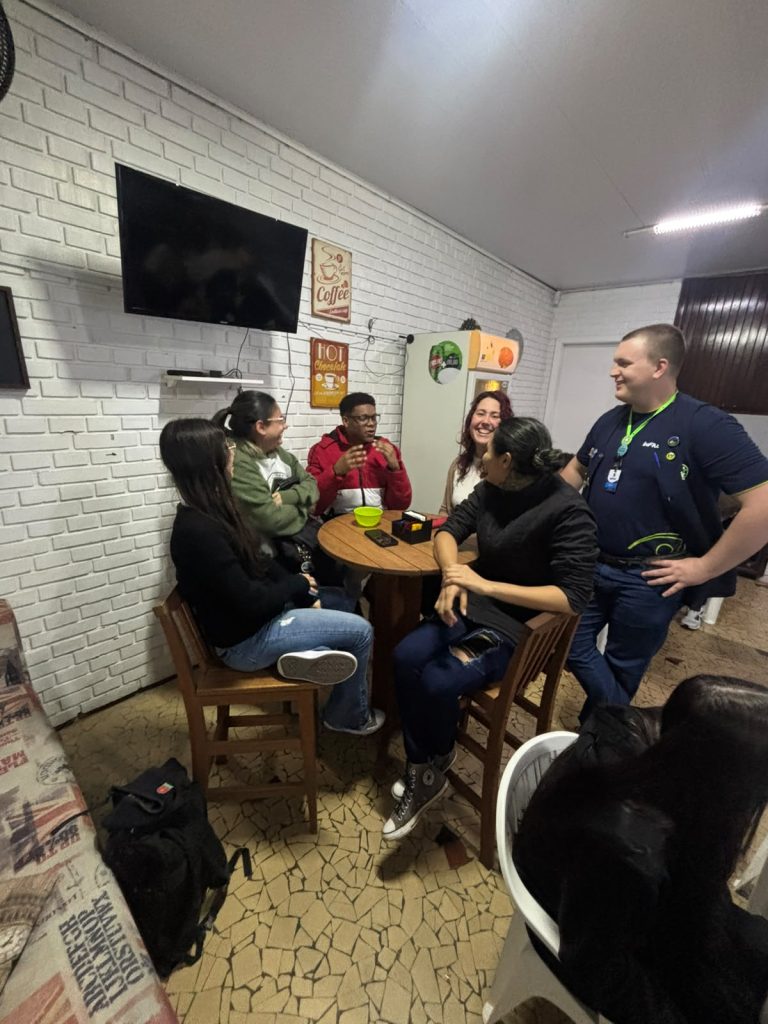 arthur and table inFlux