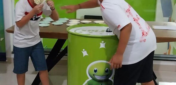 d4c829ef-b330-4618-84e4-a537c97d1627